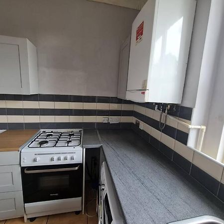 Cute One Bedroom Apartment London Kültér fotó